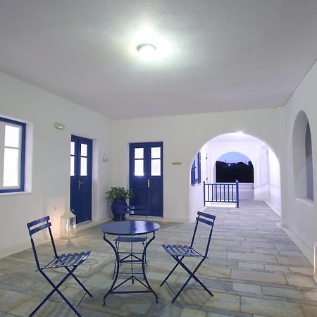 Paros Inn Logaras Exterior foto