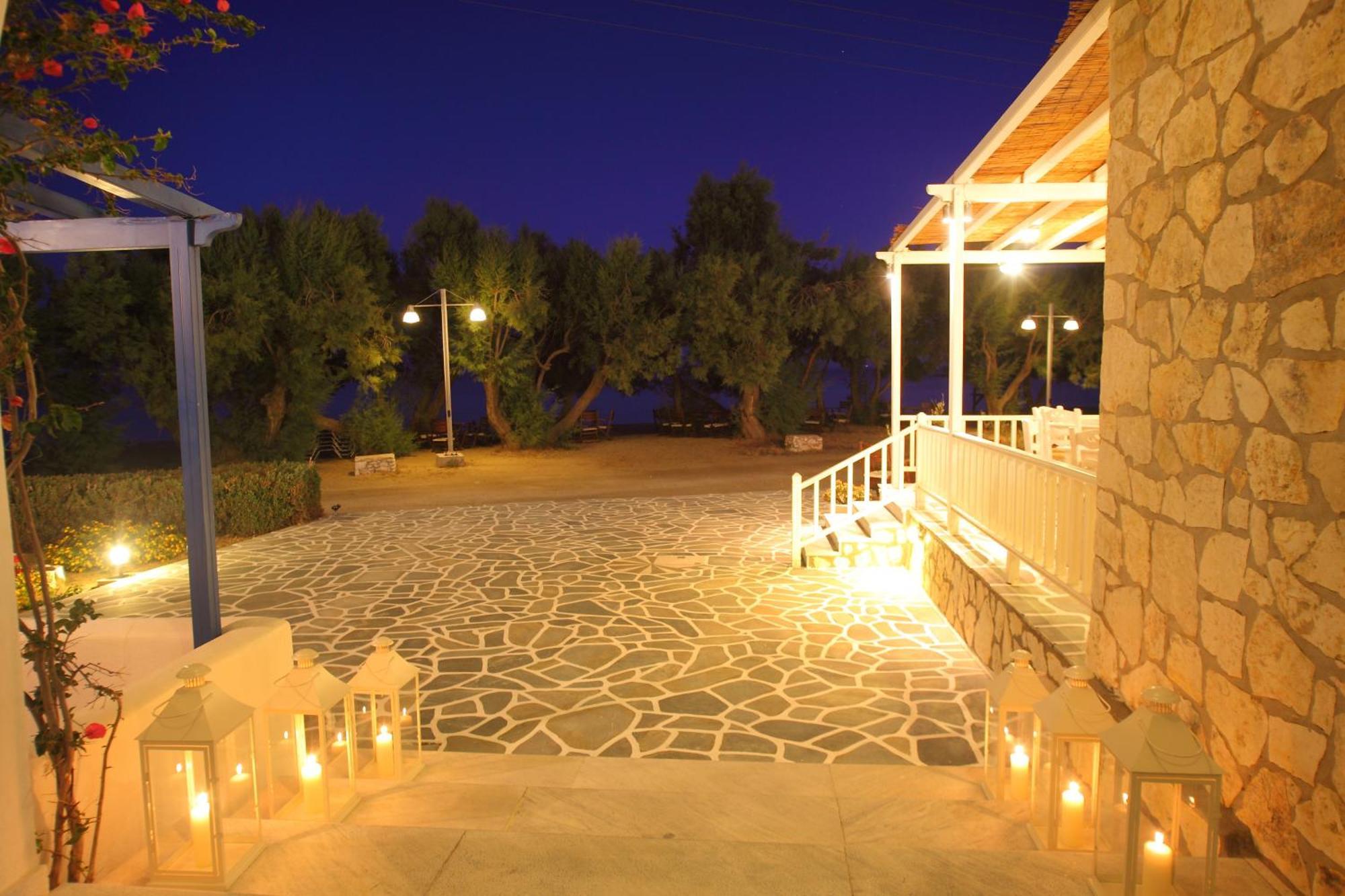 Paros Inn Logaras Exterior foto